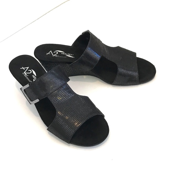 AEROSOLES Wedge Sandals Slip On Black Heel Rest Women’s Size 8.5 - Picture 1 of 16